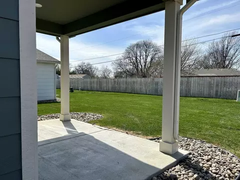 123 S Sunset Dr, Andover, KS 67002