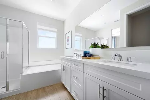 Bath - 261 Blue Wing, Irvine, CA 92618 photo 1 of 2