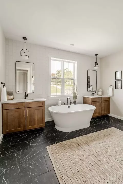 Bath - 544 Alysweep Ct, Westminster, MD 21157 photo 12 of 14