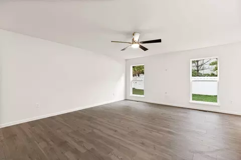 Living - 1308 Hillside Ct, Rolla, MO 65401 photo 8 of 8