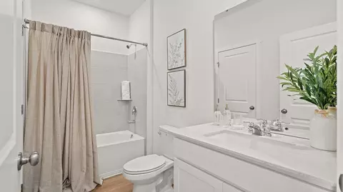 Bath - 572 Cypress Fork Trl, Saint Cloud, FL 34772 photo 1 of 2