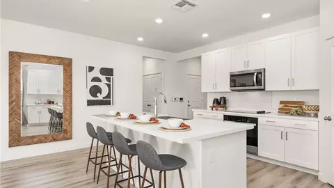 Kitchen - 4204 Haleakala Ave, Redding, CA 96001 photo 2 of 2