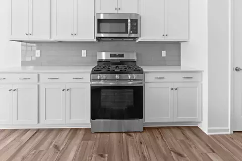 Kitchen - 234 Foxglade Dr, Gilbert, SC 29054 photo 4 of 7