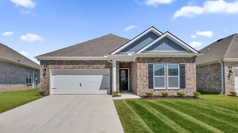 155 Kipling Dr, Oakland, TN 38060