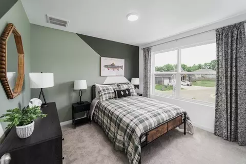 Bedroom - 879 S Orchard Way, Springfield, MO 65802 photo 10 of 14