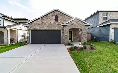 10791 Sora Dr, Willis, TX 77378