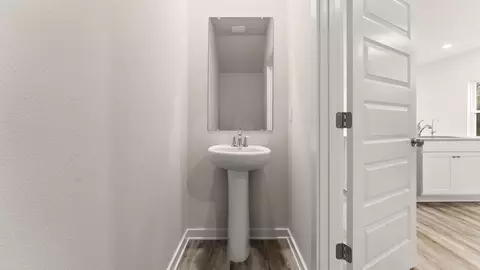 Entry Way - 90 Stern St, Freeport, FL 32439 photo 6 of 7