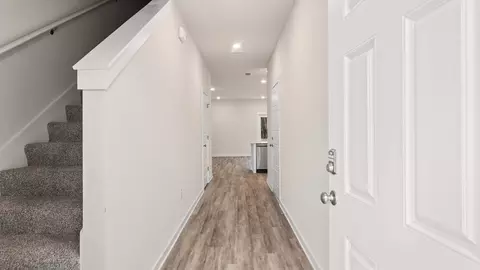 Entry Way - 90 Stern St, Freeport, FL 32439 photo 1 of 7