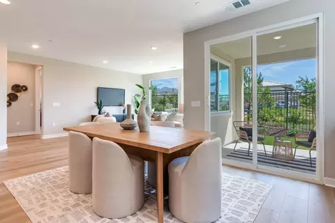 Dining - 1555 Skystone Way, Beaumont, CA 92223 photo 4 of 4