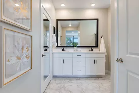Bath - 1555 Skystone Way, Beaumont, CA 92223 photo 1 of 3