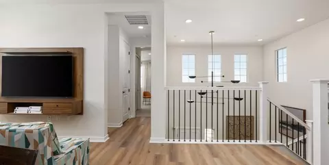 Entry Way - 17485 Bear Crk, Hesperia, CA 92345 photo 4 of 11