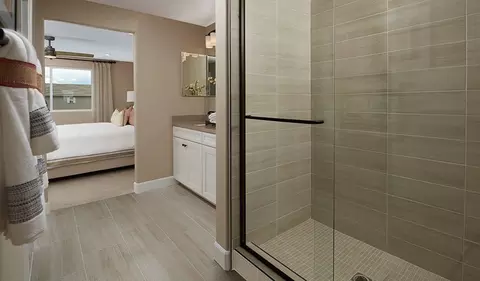 Bath - 24193 E 39th Ave, Aurora, CO 80019 photo 1 of 1