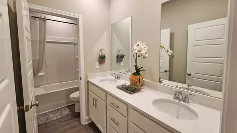 Bath - 22 Whistlestop, Sumrall, MS 39482 photo 5 of 7