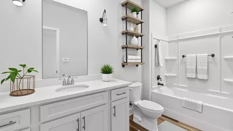 Bath - 22 Whistlestop, Sumrall, MS 39482 photo 6 of 7