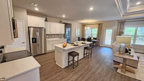 Kitchen - 22 Whistlestop, Sumrall, MS 39482 photo 4 of 5