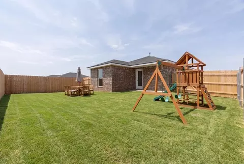 Exterior - 5525 Smith St, Lubbock, TX 79416 photo 3 of 15