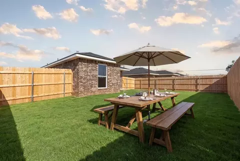 Exterior - 5525 Smith St, Lubbock, TX 79416 photo 6 of 15