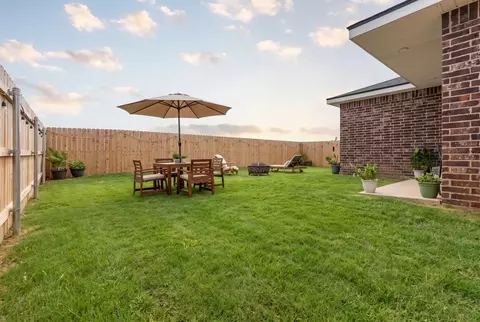 Exterior - 5525 Smith St, Lubbock, TX 79416 photo 4 of 15