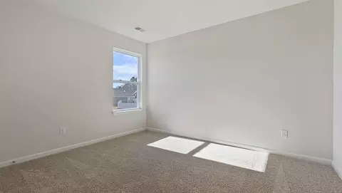 Bedroom - 4 Oak Edge Ln, Greer, SC 29651 photo 5 of 6