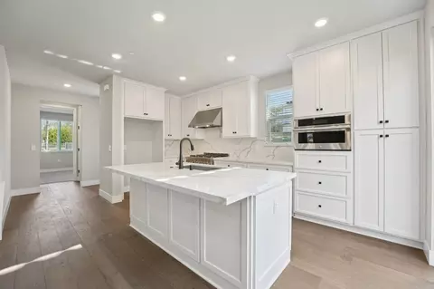 Kitchen - 802 Abigail Pl, Walnut Creek, CA 94598 photo 2 of 8