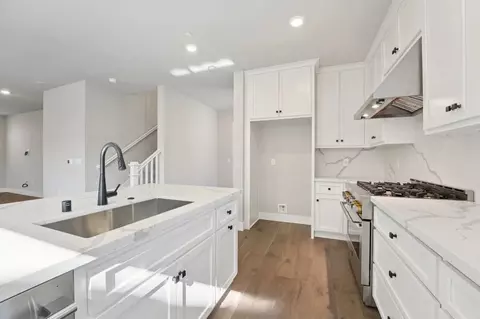 Kitchen - 802 Abigail Pl, Walnut Creek, CA 94598 photo 4 of 8