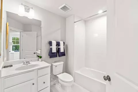Bath - 12634 Canopy Ave, Brandywine, MD 20613 photo 3 of 4