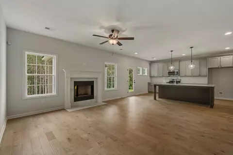 Living - 7204 Bill Dorn Rd, Appling, GA 30802 photo 2 of 2