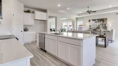 Kitchen - John Hamm Road, Milton, FL 32583 photo 4 of 9