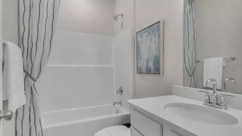 Bath - John Hamm Road, Milton, FL 32583 photo 11 of 12
