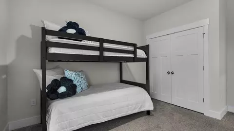 Bedroom - John Hamm Road, Milton, FL 32583 photo 14 of 17