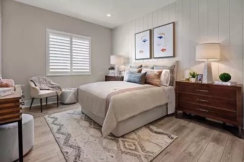 Bedroom - 6556 Canyon Oaks Dr, Simi Valley, CA 93063 photo 2 of 3
