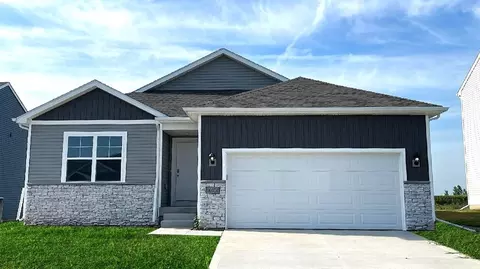4410 NE 12th St, Ankeny, IA 50021