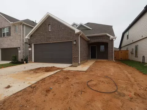 821 Village Brook Dr, Willis, TX 77378