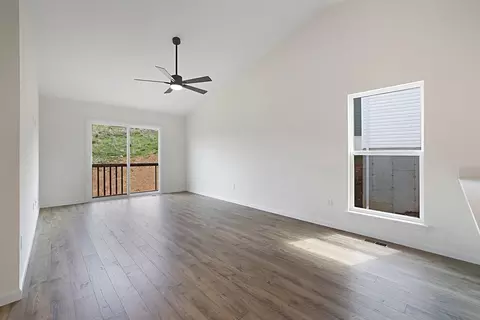 Living - 394 Olympic Dr, Pacific, MO 63069 photo 1 of 3