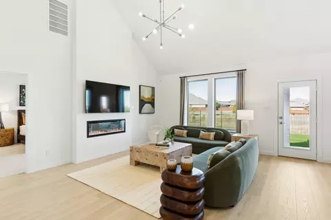 Living - 15036 Elite Dr, Aledo, TX 76008 photo 9 of 11