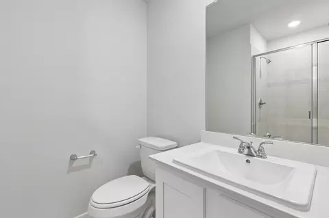 Bath - 15036 Elite Dr, Aledo, TX 76008 photo 1 of 9