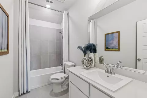 Bath - 15036 Elite Dr, Aledo, TX 76008 photo 9 of 9