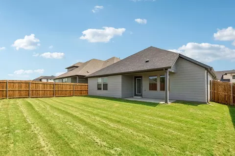 Exterior - 15036 Elite Dr, Aledo, TX 76008 photo 12 of 20