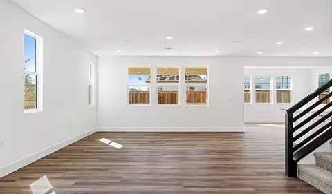 Living - 782 E Lorca St, Mountain House, CA 95391 photo 4 of 7