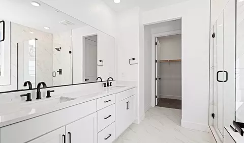 Bath - 782 E Lorca St, Mountain House, CA 95391 photo 3 of 8