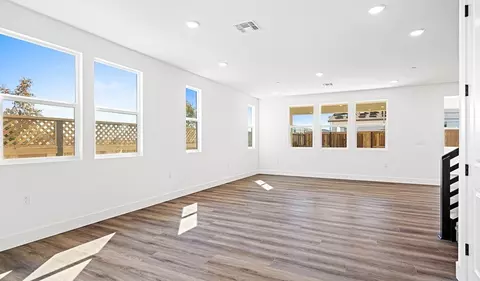 Living - 782 E Lorca St, Mountain House, CA 95391 photo 3 of 7