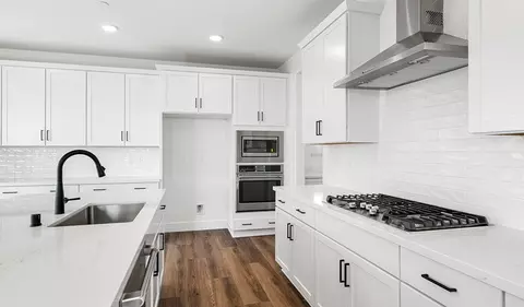 Kitchen - 782 E Lorca St, Mountain House, CA 95391 photo 3 of 7