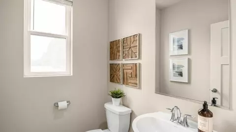 Bath - 20663 Town Dr, Bend, OR 97701 photo 3 of 5