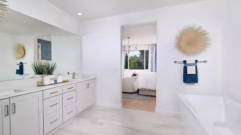 Bath - 12619 Harmon Rd, Poway, CA 92064 photo 1 of 6