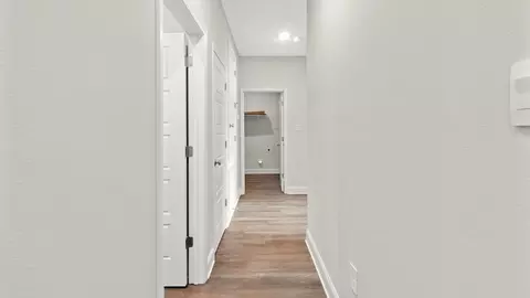 Entry Way - 203 Canvasback Trl, Brandon, MS 39047 photo 4 of 17