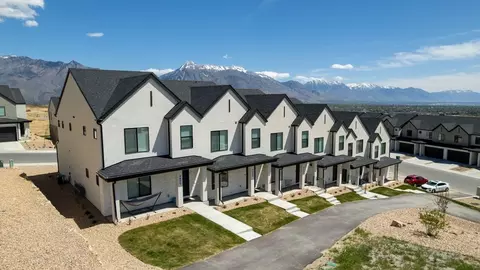Exterior - 4550 N Horton Way, Draper, UT 84020 photo 10 of 10