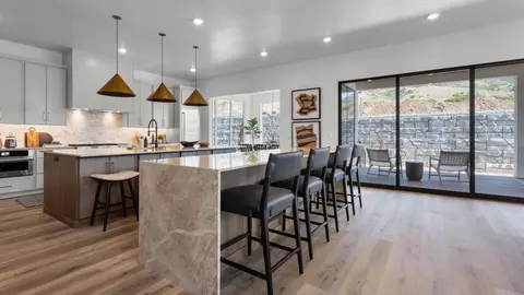 Kitchen - 4550 N Horton Way, Draper, UT 84020 photo 6 of 20