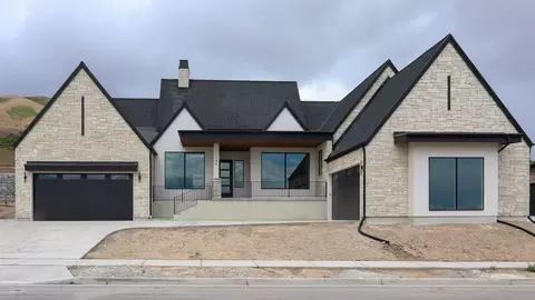 Exterior - 4550 N Horton Way, Draper, UT 84020 photo 7 of 10