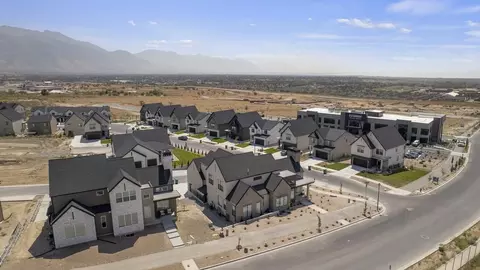View/Area - 4550 N Horton Way, Draper, UT 84020 photo 9 of 9