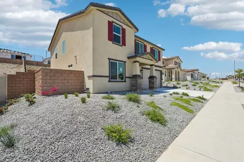 27353 Dunite Dr, Perris, CA 92571 photo 4